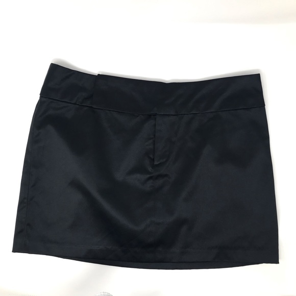 Black Mini Skirt - Feels Satin - Picture 4 of 5